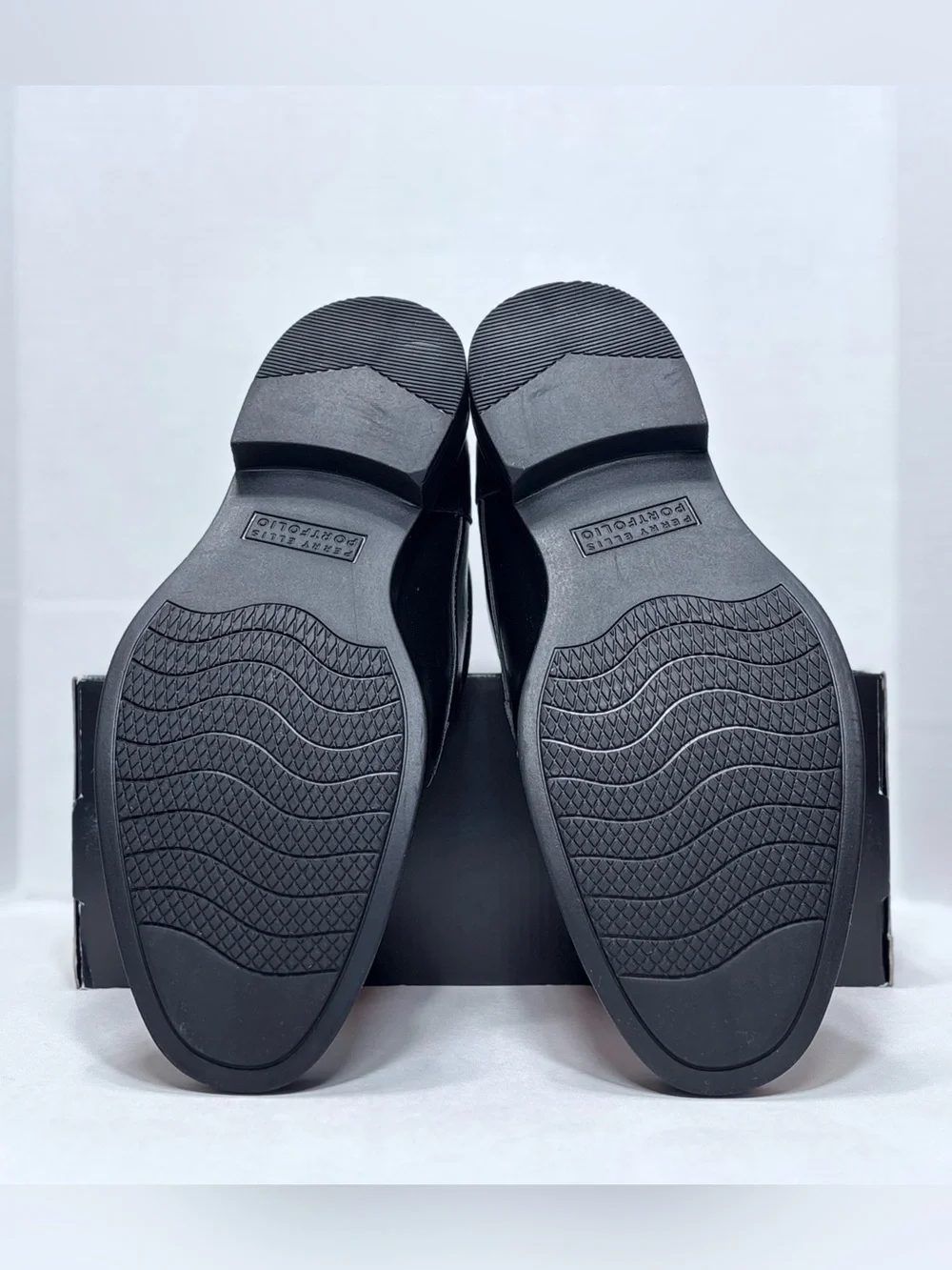 Perry Ellis perry ellis